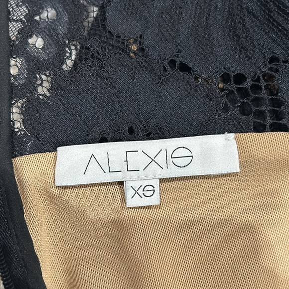 Alexis black lace romper - Picture 8 of 8